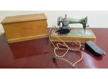 Art Deco Era Fukusuke Japanese Cased Sewing Machine - Quite Rare - Complete