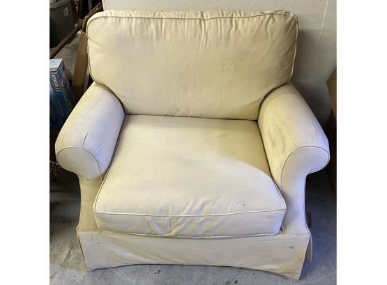 Oversized Upholstered Town & Country Club Chair