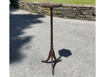 A Mahogany Pedestal Or Plant Stand