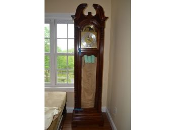 Howard Miller Ambassador Collection Grandfather Clock