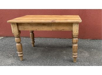 A Vintage Pine Farm Table Hand Crafted - 48'long X 34'wide X 30'h