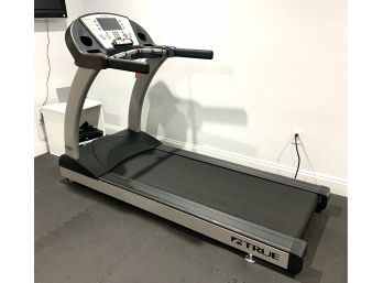 True Fitness Treadmill PS800