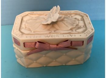 Vintage Lenox Tied With Love Serena Sentiment Box