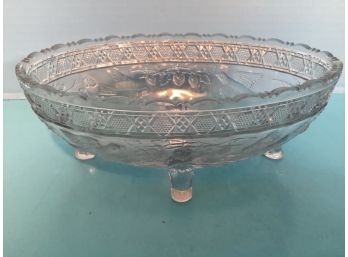 Vintage Oval Etched Glass  Footed Bowl (6 Inches In Length)