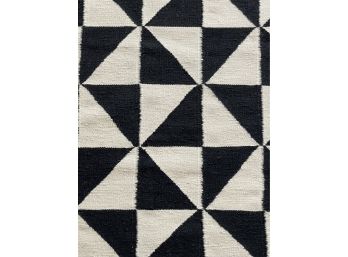 Black And White Windmill Pattern Area Rug ( 3 Of 3 )
