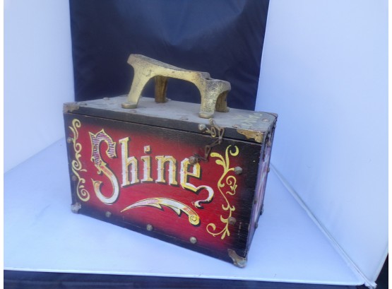 Vintage Shoe Shine Box W/brushes