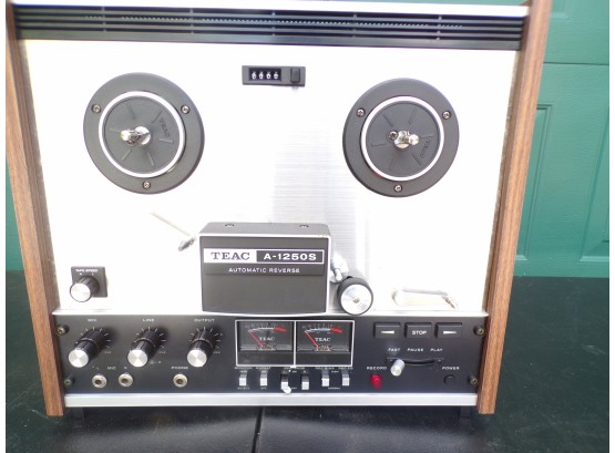 Teac A 1250S Stereo Tape Deck