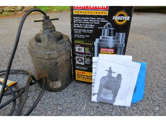 Craftsman Submersible 1/4HP Portable Utility Pump - In Working Condition