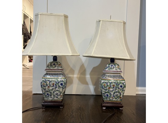 A Pair Of Chinese Style Porcelain Glazed Ginger Jar Shape Table Lamps
