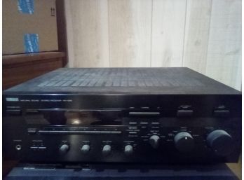 Yamaha Stereo Receiver RX-596 With Remote, 190 Watts, 120 Volts, 60 Hz