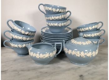 Wonderful Vintage Blue WEDGWOOD Queensware Glossy Finish Teacups & Saucers With Matching Sugar & Creamer !