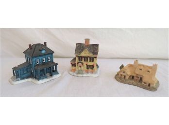 3 Country Cottages Figurines David Winter Town Hall