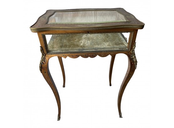 Exceptional Louis XV Style Ornate Antique Curio Display Table, Bronze Mounted, Beveled Glass Top.