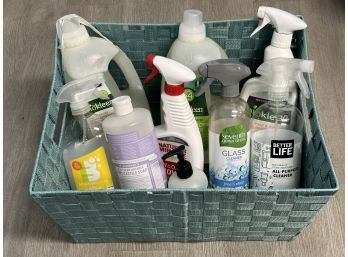 Eco-Friendly & Natural Cleaning Supplies