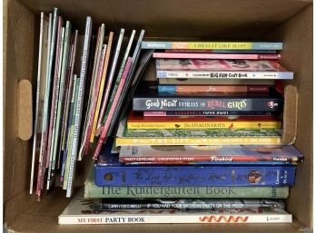 Box Lot: Children's Books #2
