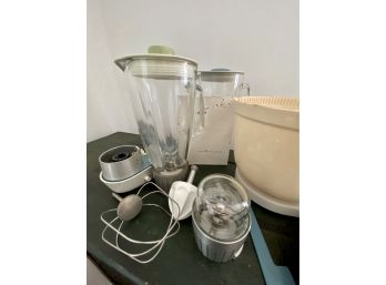 A Vintage All In One Braun Kitchen Mixer-blender-grinder-processor