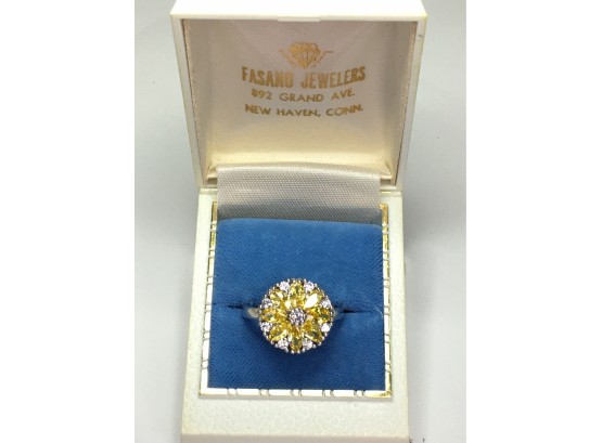 Gorgous 925 / Sterling Silver Ring With SPARKLING Yellow & White Topaz - Delicate Flower Design - Very Nice !