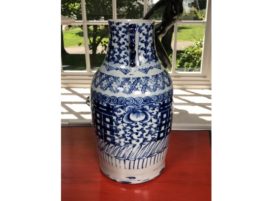 VERY Old / Antique Asian Pottery Piece OVER 100 YEARS OLD - Blue & White - Beautiful Antique Piece ! WOW !