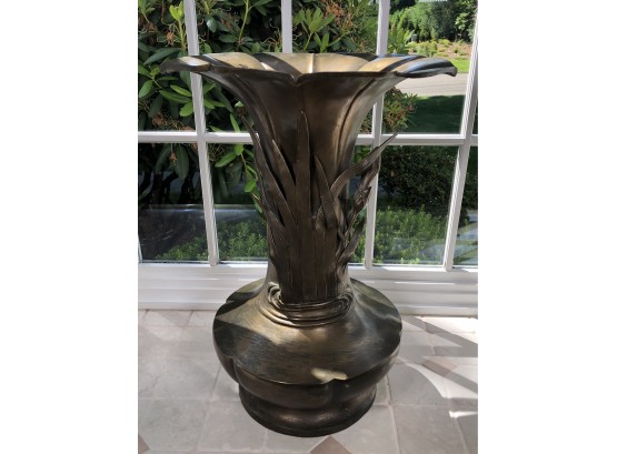 Very Large Vintage Japanese Bronze Floor Vase - Lovely Details - Great Original Patina - Very Nice Piece !