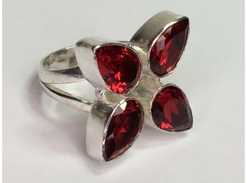 Lovely 925 / Sterling Silver & Garnet Star Form Cocktail Ring - Large & In Charge - Unusual Ring BRAND NEW