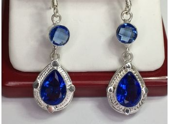 Lovely 925 / Sterling Silver Drop Earrings With Intense Blue Tanzanite - Very Pretty - Brand New - Never Worn