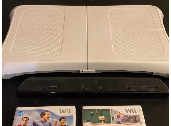 Classic Wii Sports Home Entertainment Bundle