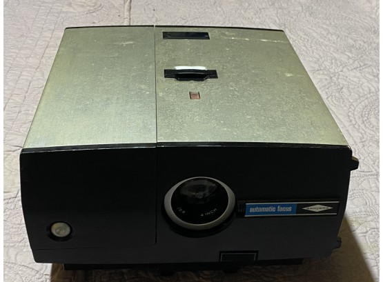 Sawyer Automatic Focus Slide Projector