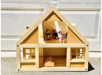 Miniature Wooden Dollhouse With Furniture And Play People