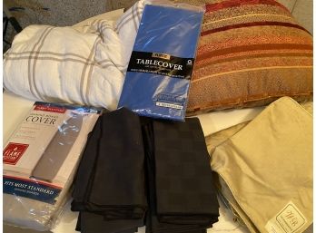 Comforter, Linens & Pillow