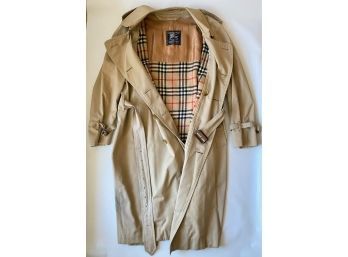 Vintage Burberry Men's Trench Coat With Removable Wool Lining, Size 54 Regular