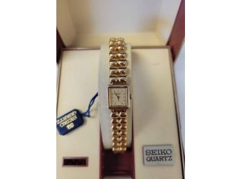 Ladies Gold Tone Bracelet Watch SYZ266