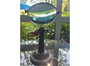 Vintage Style Magnifying Glass