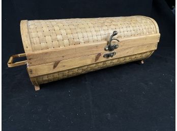 Woven Latched Box