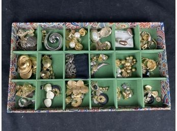 Jewelry Lot In Green Lined Box