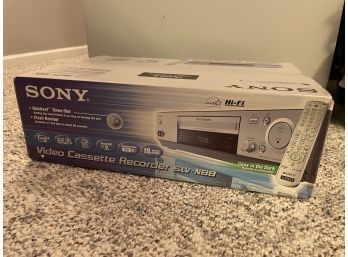 Sony SLV-N88 VHS NEW IN B