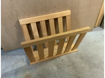 Solid Wood Magazine Rack