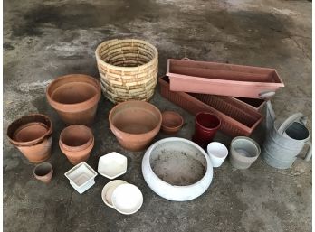 Green Thumb Time! Large Lot Of Indoor/Outdoor Planters, Garden Pots & Watering Can