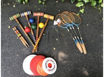 Outdoor Games  -  Summer Backyard Fun! Croquet Set, Badminton, Frisbees