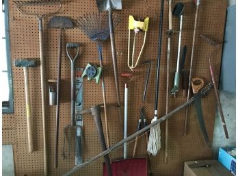 Household & Garden Tool Large Lot!  Rakes, Shovels, Copper, Pitch Fork, Sprinklers, Saws Plus