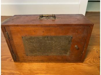 Antique Educational Exhibit  Box And Bottles From Walter Baker & Co. Ltd.
