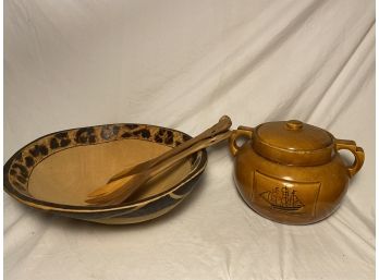 Wood Salad Bowl With Beautiful Wood Serving Spoons And Large Bean Pot/casserole