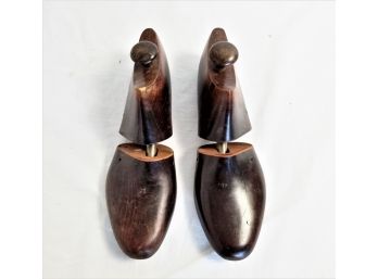 Vintage Dark Wooden Shoe Tree Stretchers  Size 7.5 To 8.5