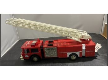 HESS 1986 Toy Fire Truck Bank With Original Hess Box E2   Clean