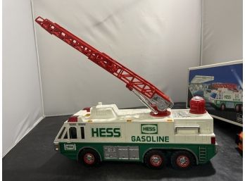 HESS Toy In Original 1996 Box - Emergency Truck With Ladder  E3