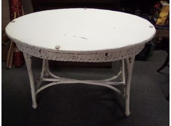 Vintage Wicker Painted White Table Is A Great Find!    CAVE