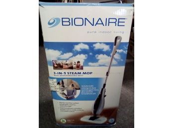 BIONAIRE 3-in-1 Steam Mop #26239 US With Interchangeable Bases - Gently Used By Appearance CAVE