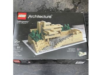 A LEGO Architecture Series - Complete Set In Box - Frank Lloyd Wright - Falling Water