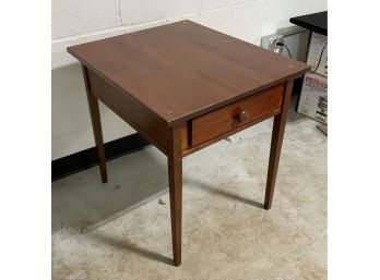 Wood End Table W/drawer