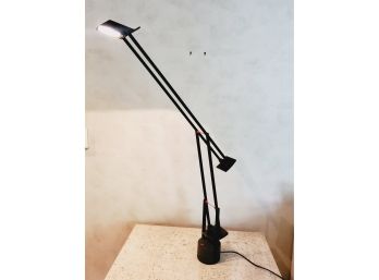 Vintage Mid Century Modern Black ARTEMIDE Milano TIZIO Desk Table Lamp By Richard Sapper Italy