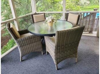 Very Nice Faux Wicker Outdoor Glass Topped Patio Dining Table With Four Chairs & Sunbrella Cushions